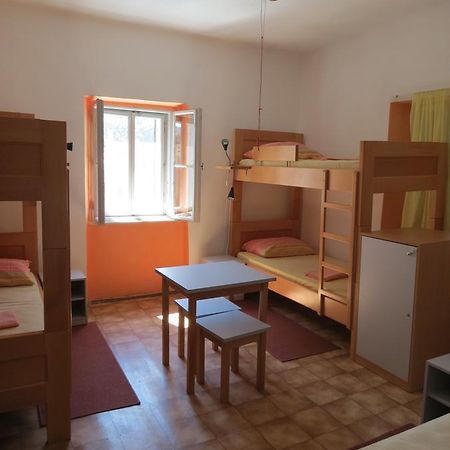 Hi Hostel เวลิโลชิน ภายนอก รูปภาพ