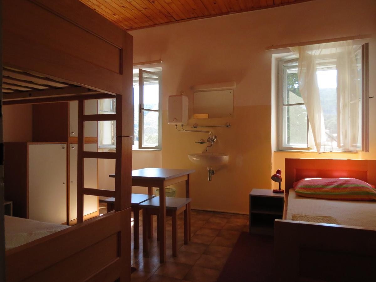 Hi Hostel เวลิโลชิน ภายนอก รูปภาพ